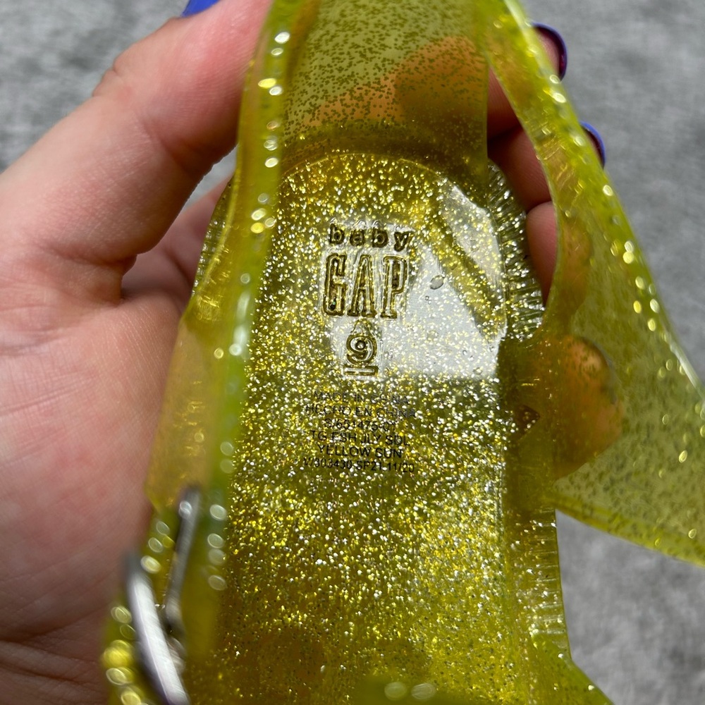 Gap Toddler Yellow Glitter Jelly Sandals - Size 9 - Picture 3 of 3